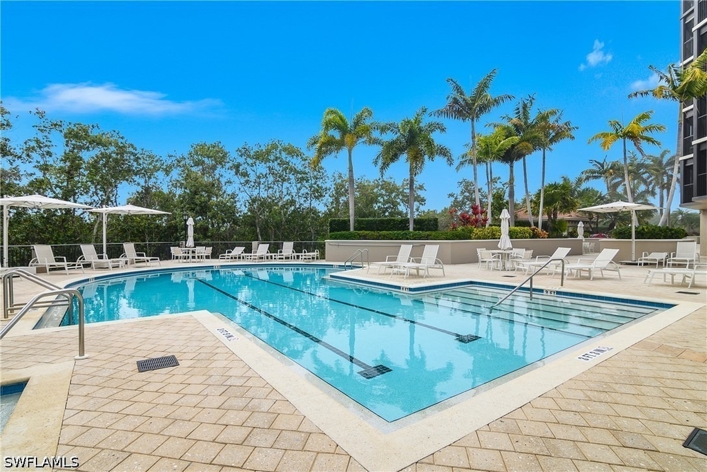 7225 Pelican Bay Boulevard - Photo 32