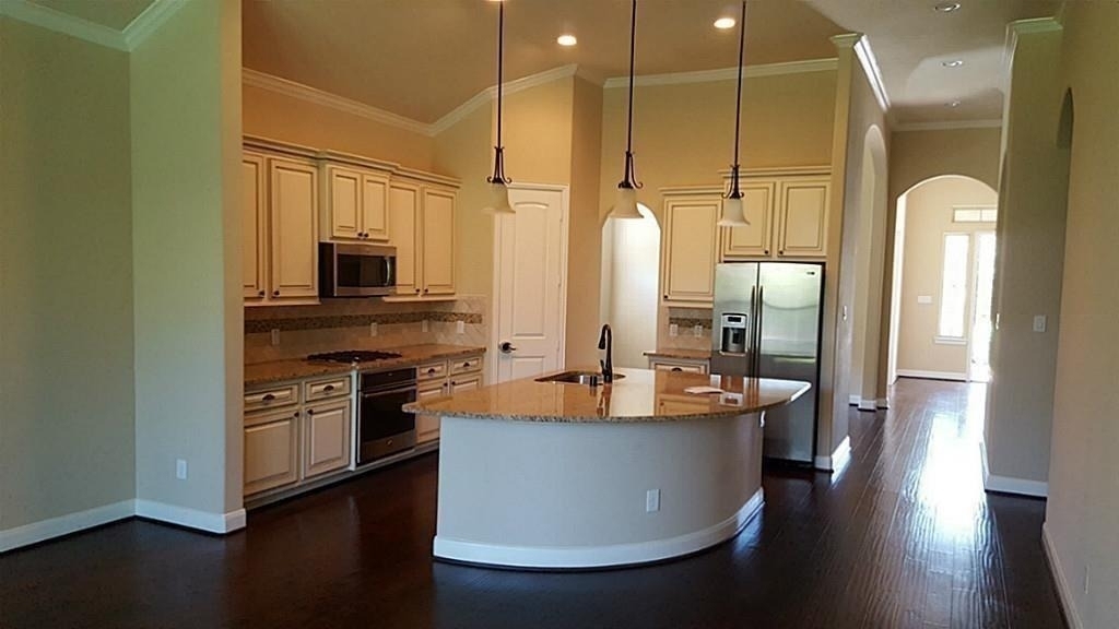 122 Colton Court - Photo 2