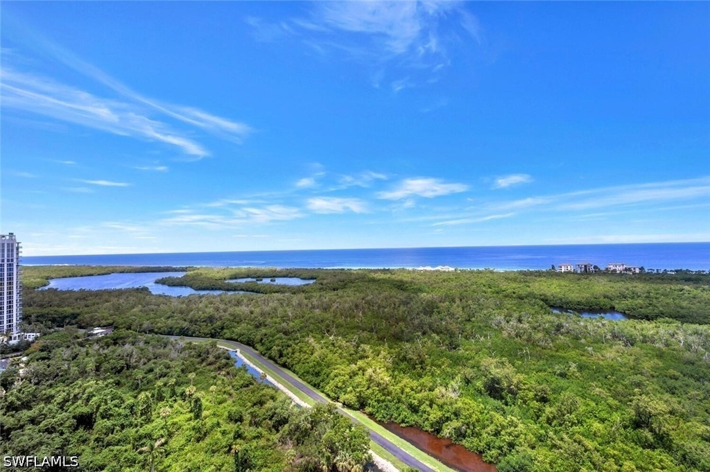 7225 Pelican Bay Boulevard - Photo 32