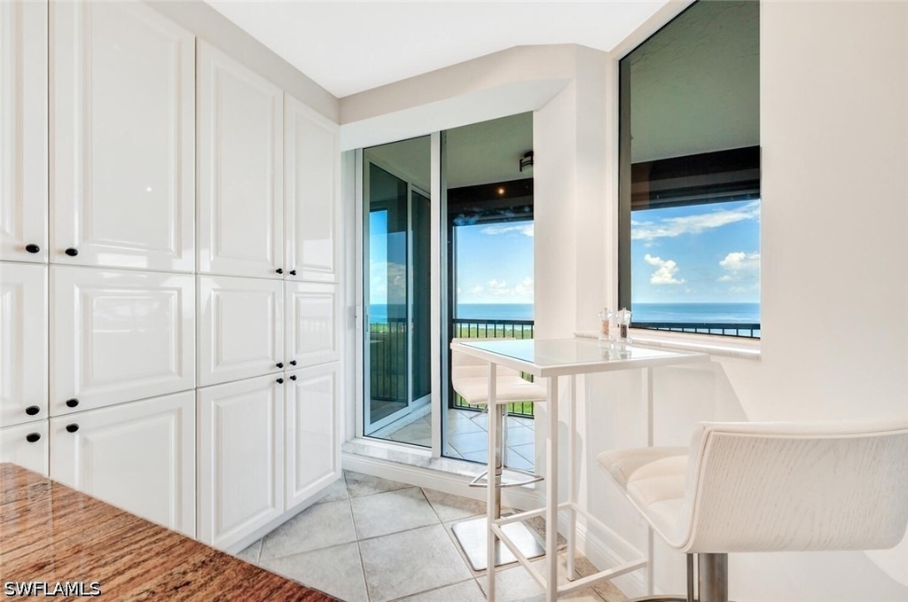 7225 Pelican Bay Boulevard - Photo 11