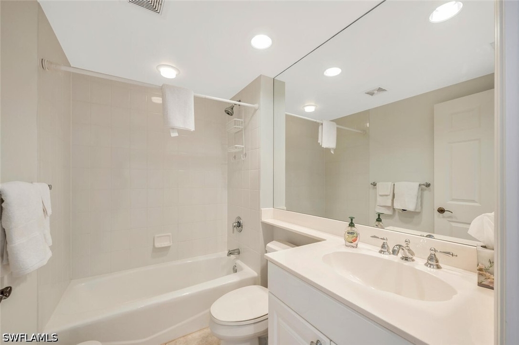 7225 Pelican Bay Boulevard - Photo 25
