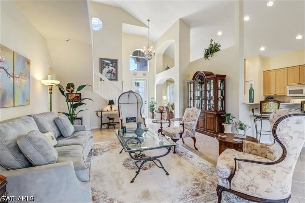 1041 Jardin Drive - Photo 3