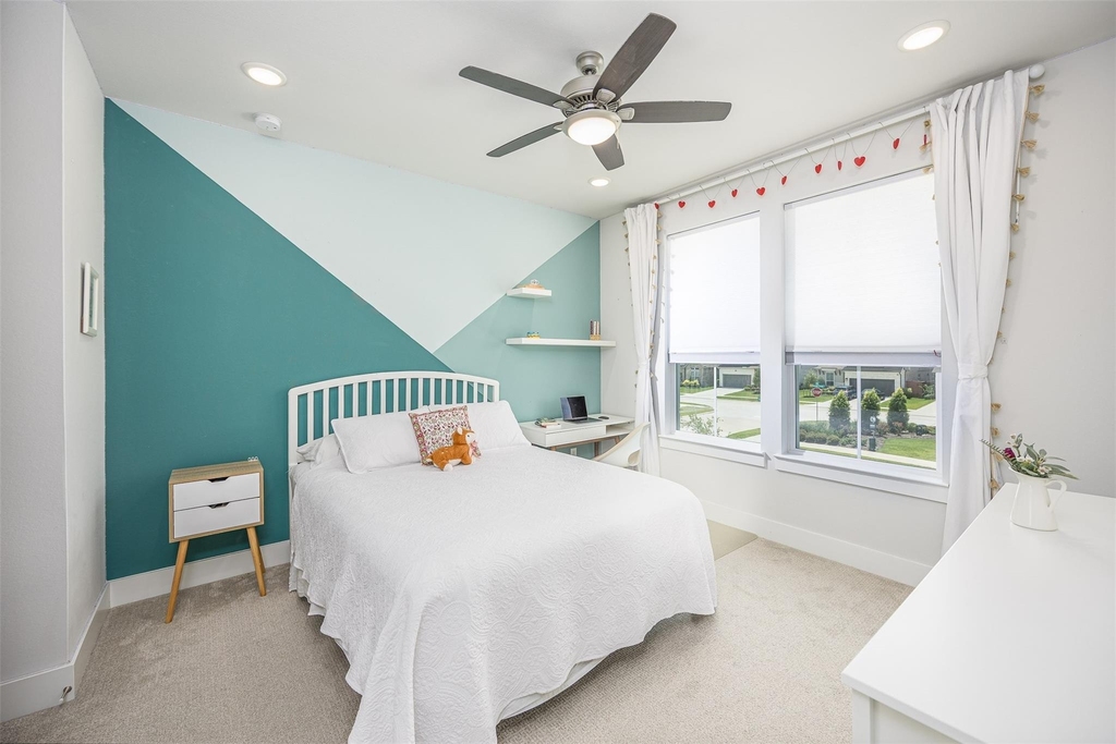2331 Russett Forest Drive - Photo 16