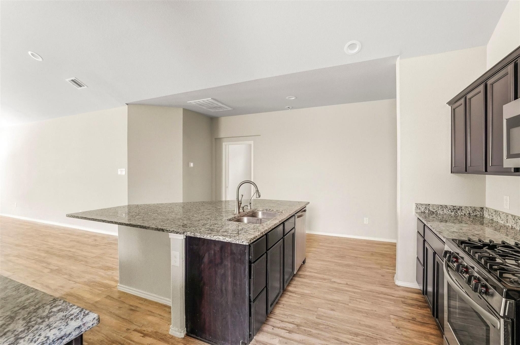 18025 Atwood Mill Drive - Photo 16