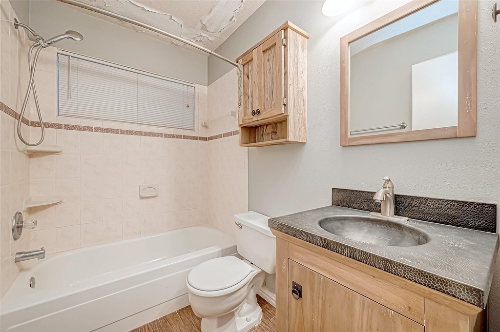 18315 Westlock Street - Photo 29