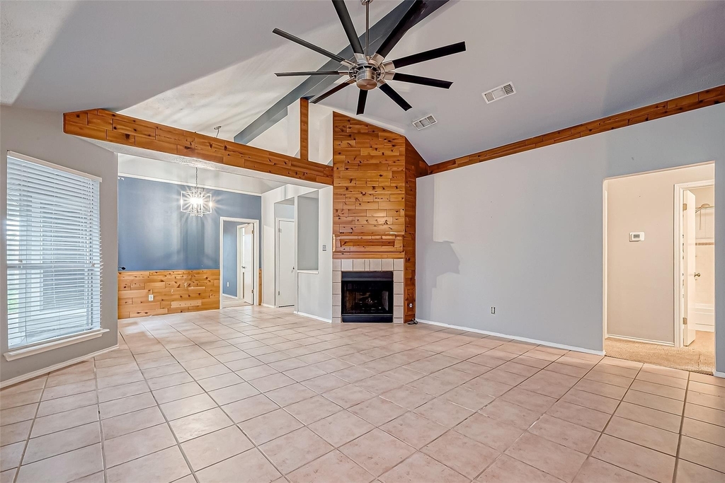 18315 Westlock Street - Photo 9