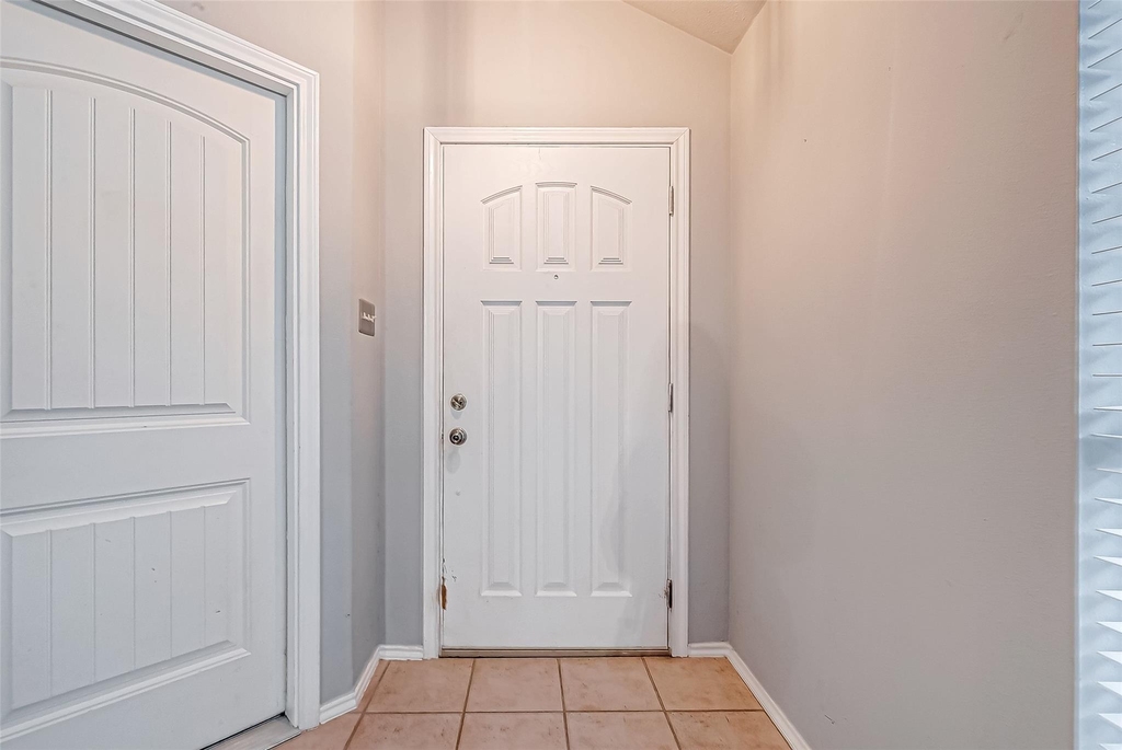 18315 Westlock Street - Photo 7