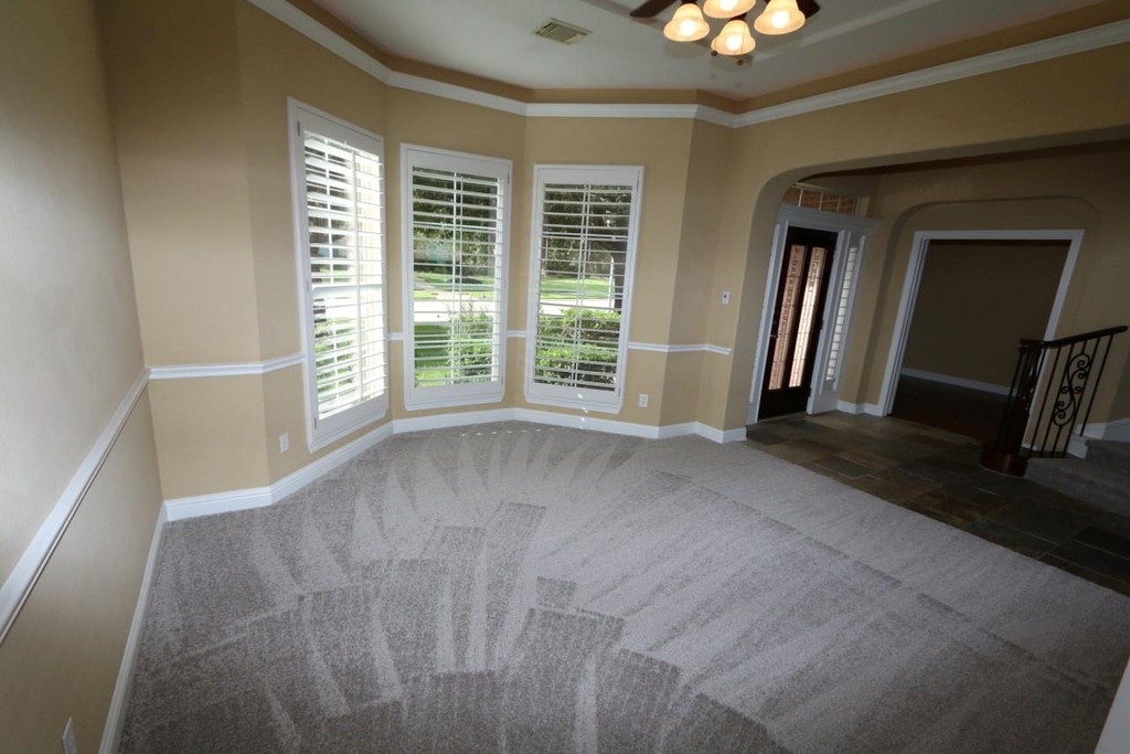7102 Spring Run Lane - Photo 2
