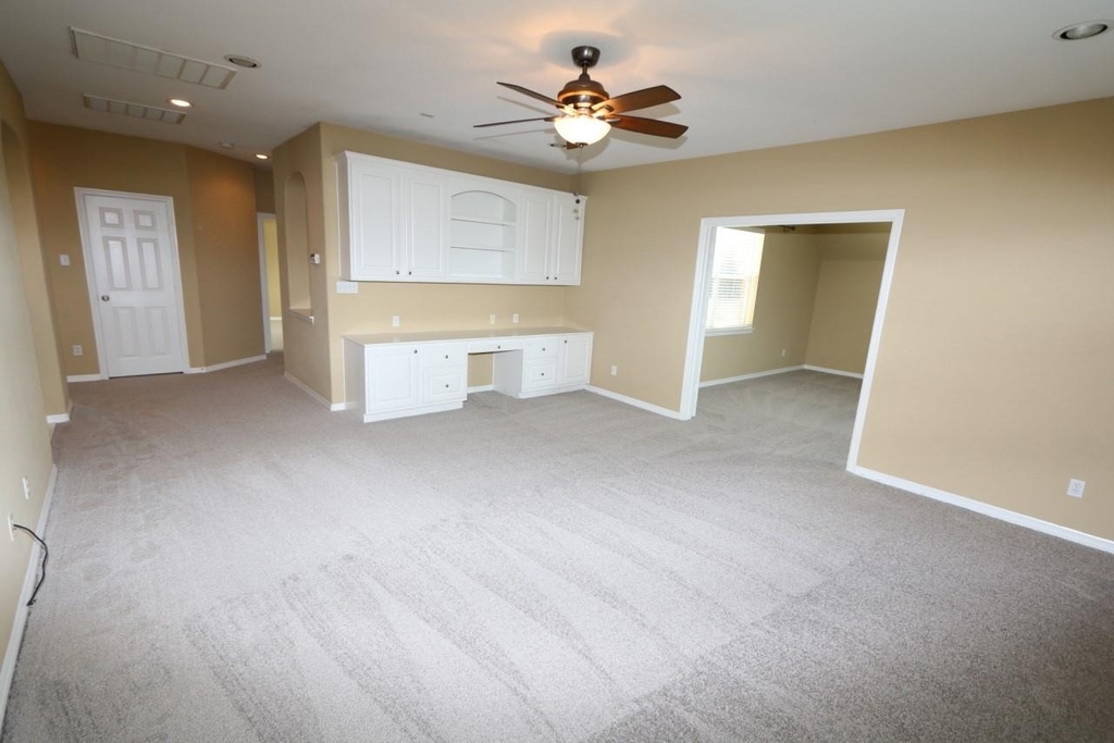 7102 Spring Run Lane - Photo 18