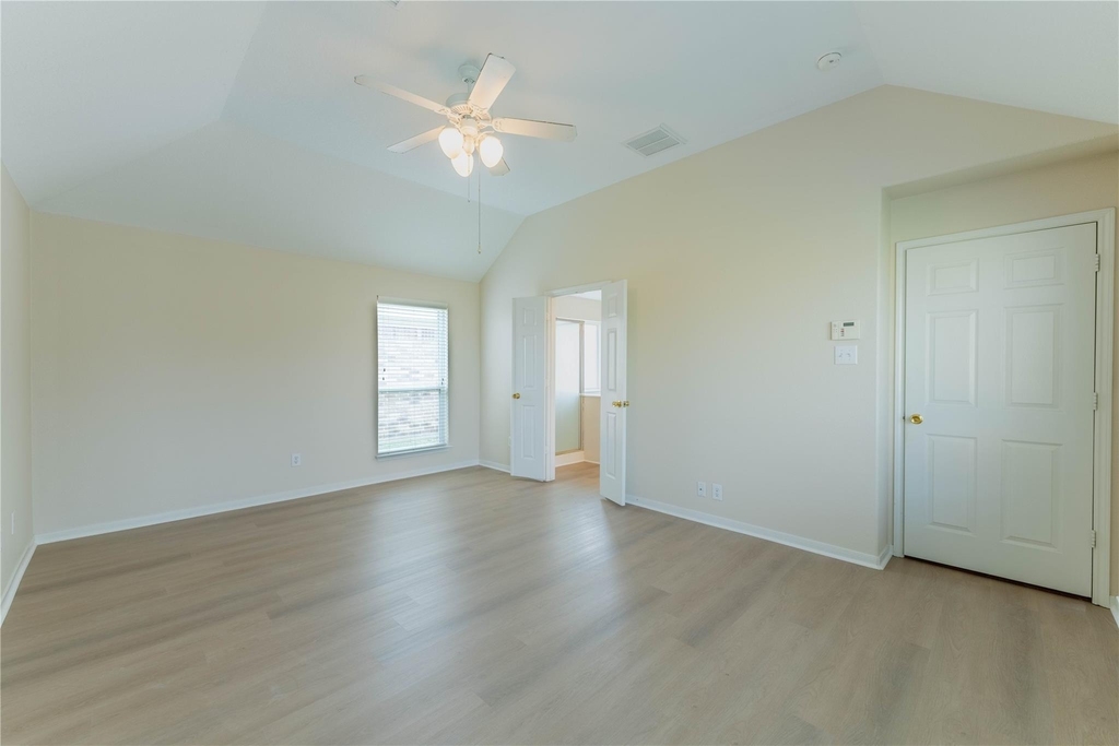 15334 Redbud Dale Court - Photo 6
