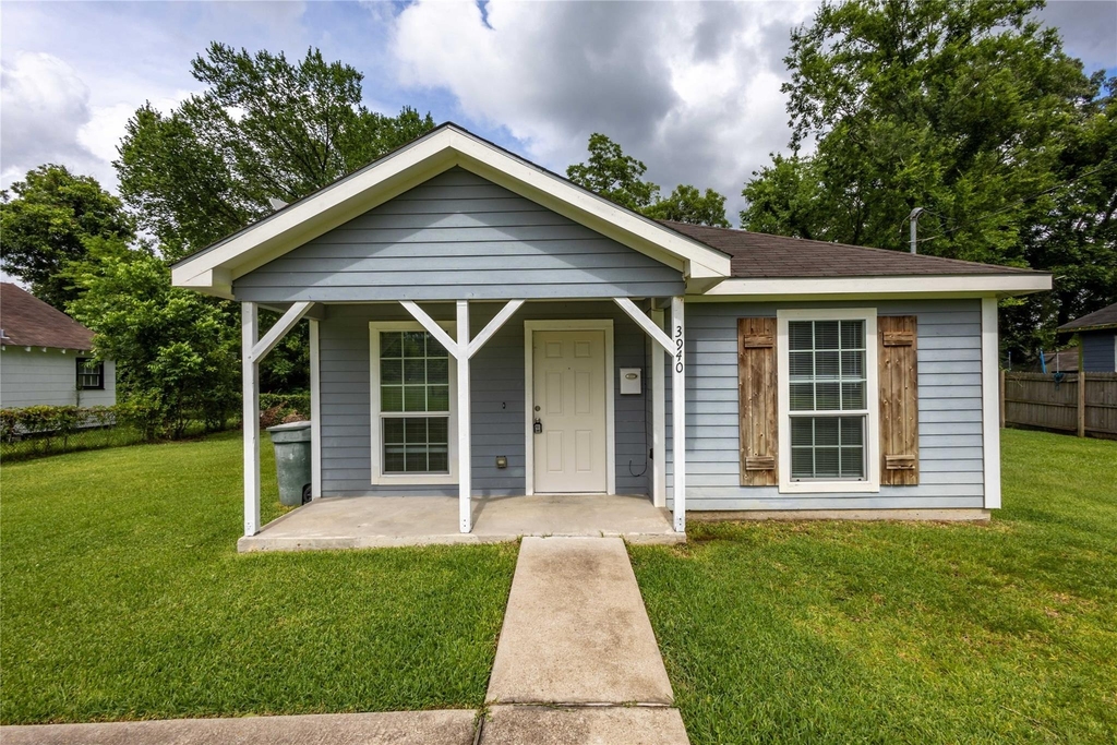 3940 Scranton Street - Photo 0