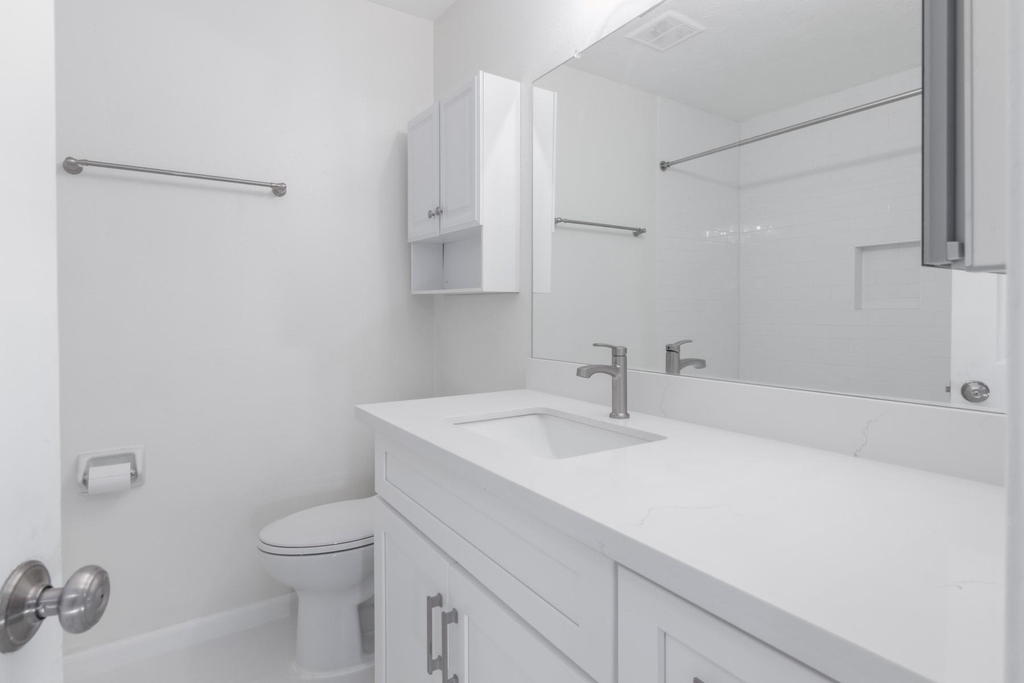 1009 Cedar Street - Photo 8