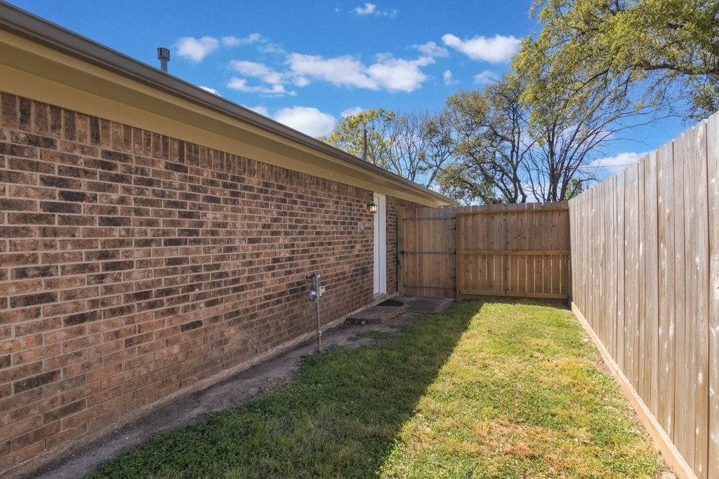 1009 Cedar Street - Photo 11
