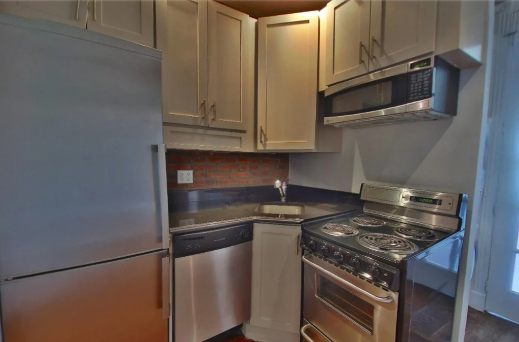 East 23th Street and 3rd Avenue - Photo 1