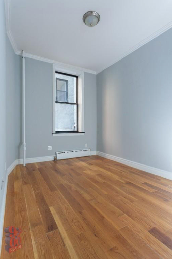 East 26th Street and 3rd Avenue - Photo 2