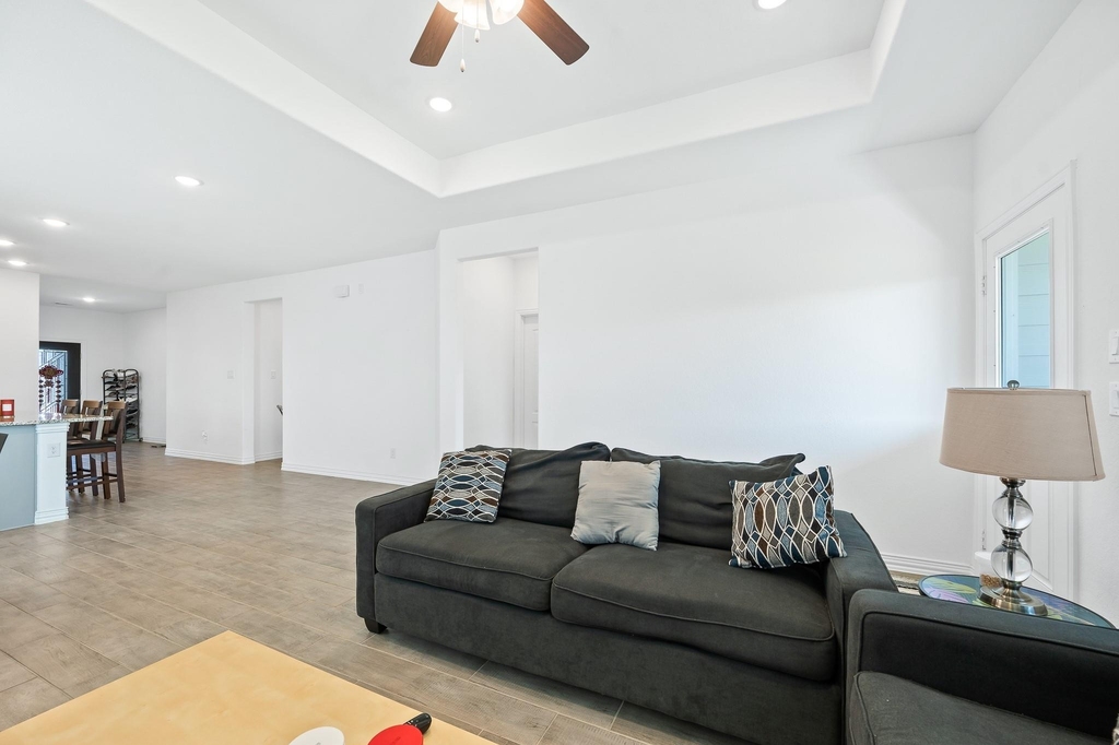 31243 Conover Drive - Photo 7