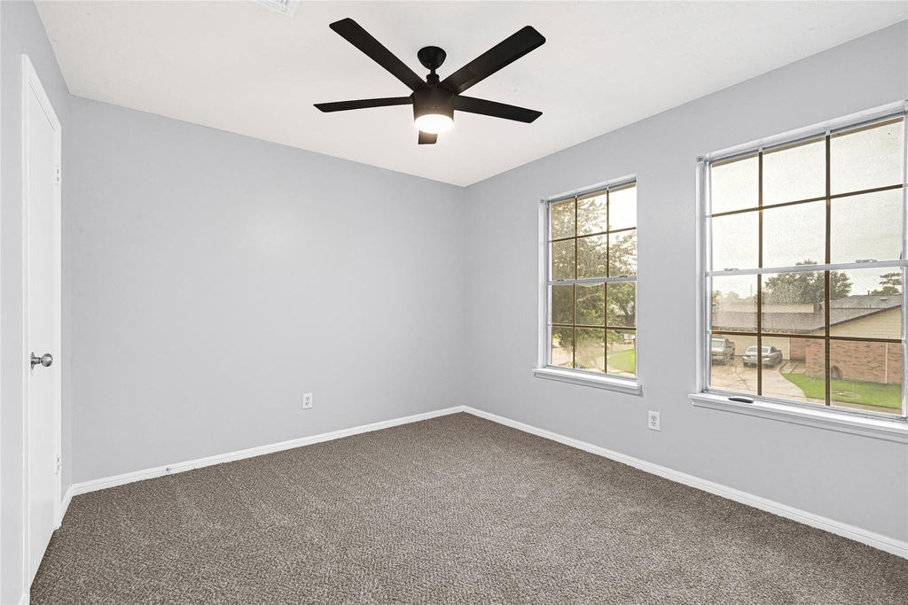 15019 Dunster Lane - Photo 21
