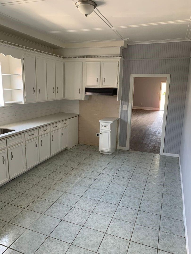1409 10th Street - Photo 7