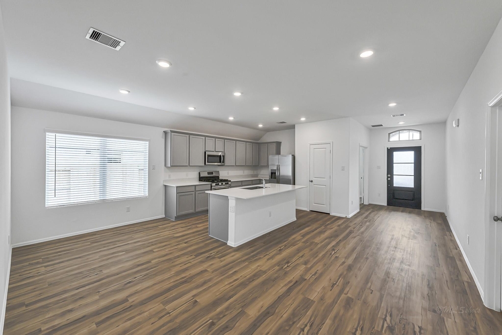 3718 Shadow Crest Lane - Photo 21