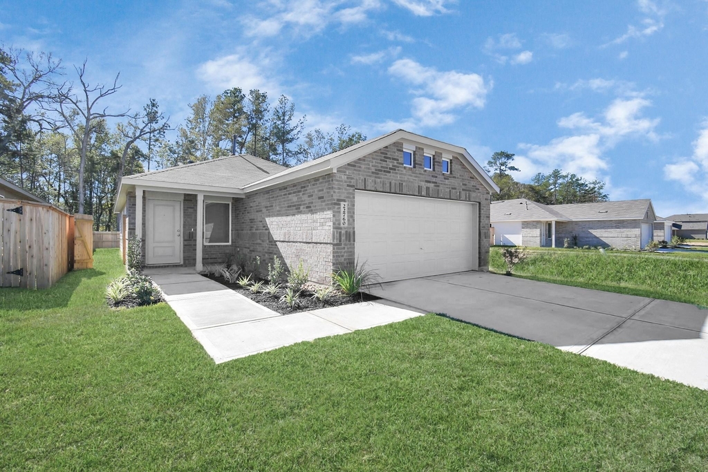 22760 Hackberry Leaf Drive - Photo 0
