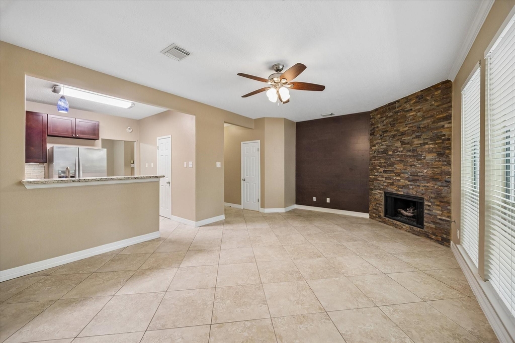 9 E Willowwood Court - Photo 1