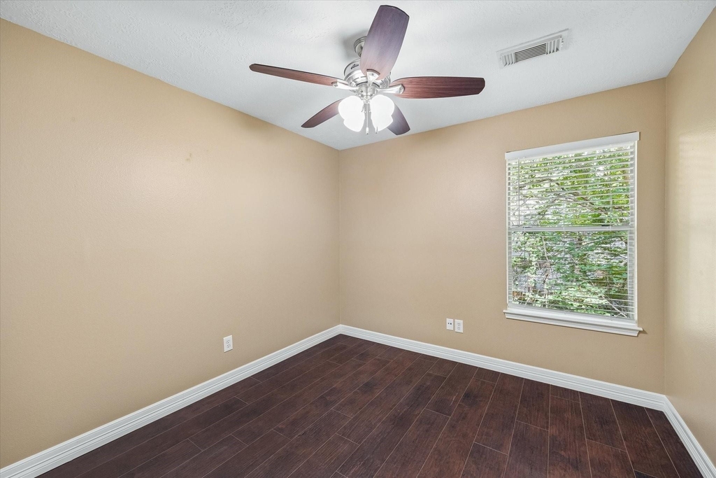 9 E Willowwood Court - Photo 10