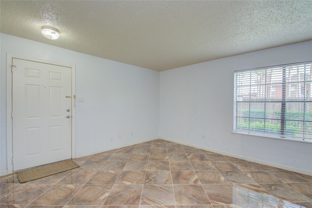 2750 Holly Hall Street - Photo 23