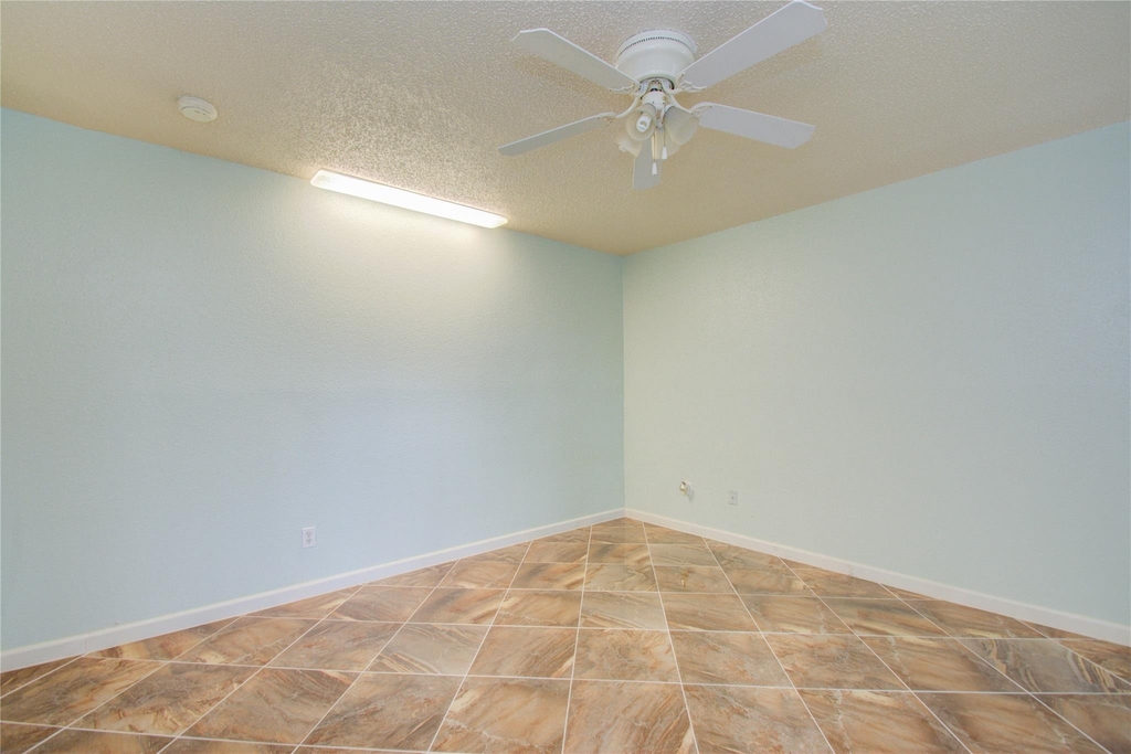 2750 Holly Hall Street - Photo 11