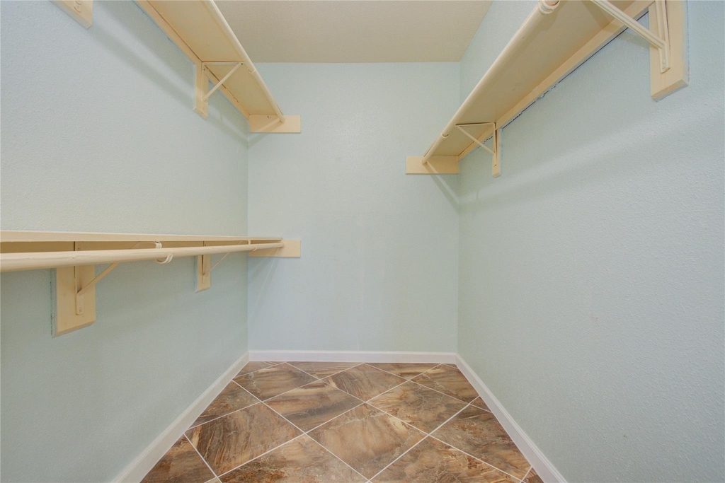 2750 Holly Hall Street - Photo 34
