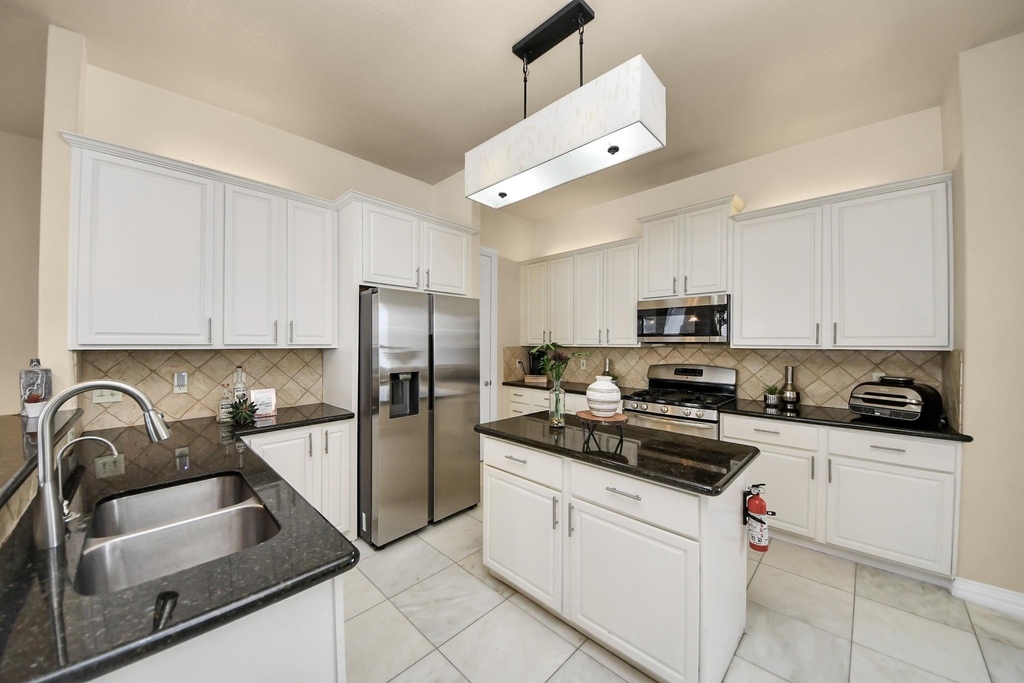3507 Jackson Street - Photo 11