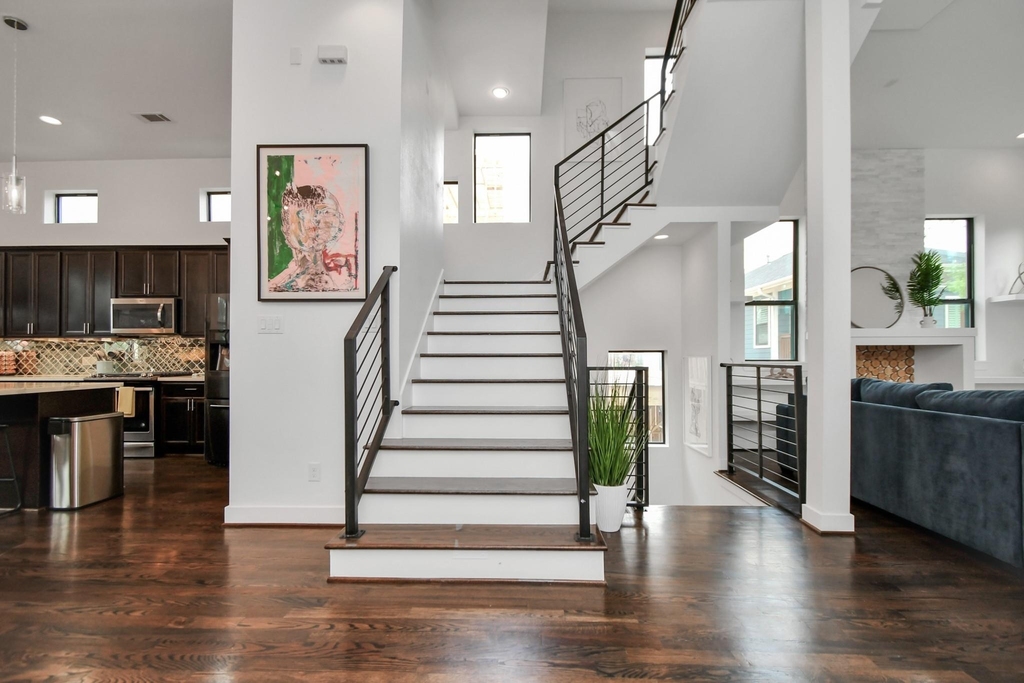 1705 Dunlavy Street - Photo 14