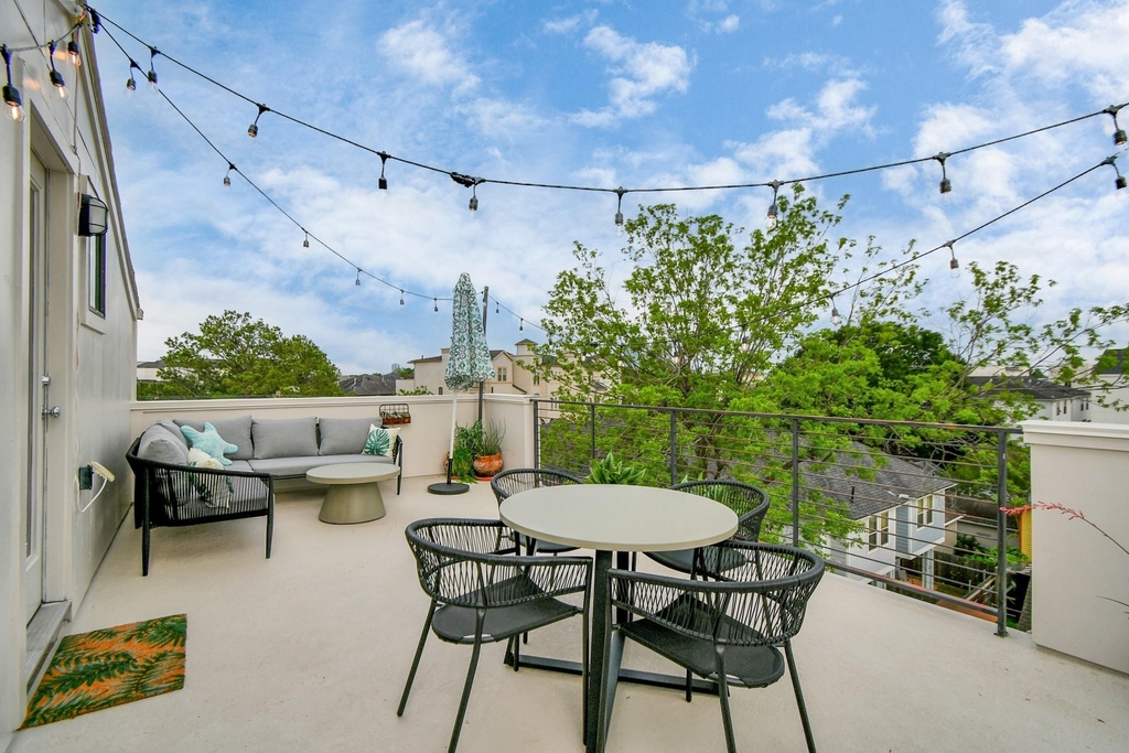 1705 Dunlavy Street - Photo 44