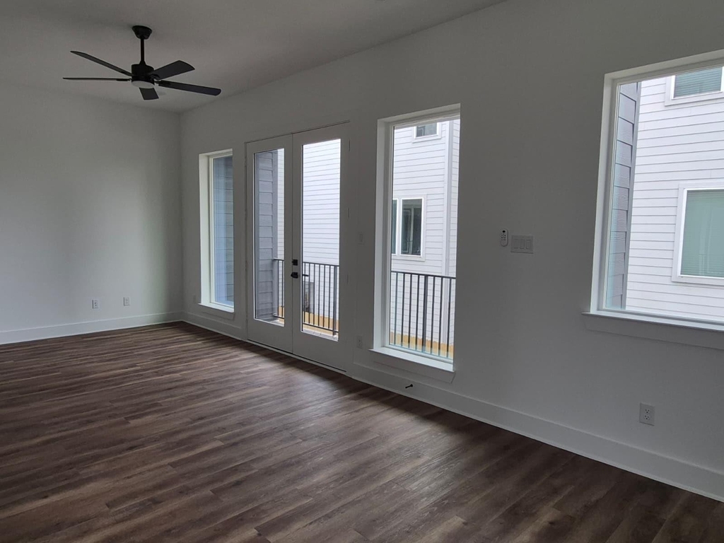 3213 St Emanuel Streets - Photo 10