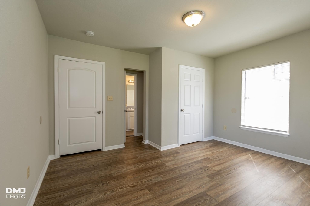3140 Boyd Avenue - Photo 3