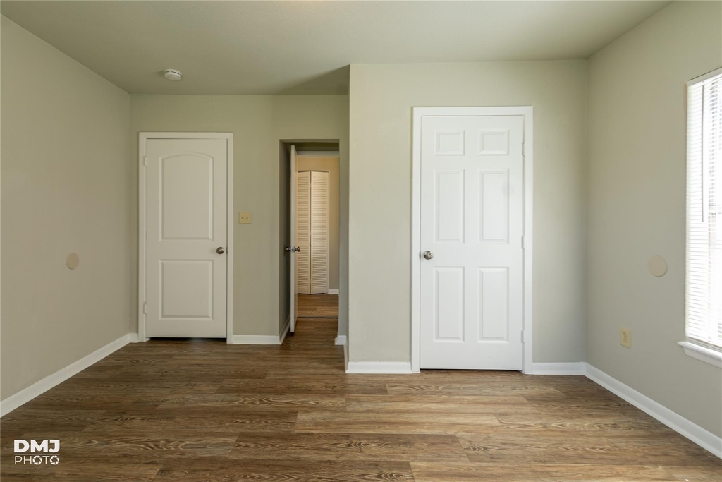 3140 Boyd Avenue - Photo 4