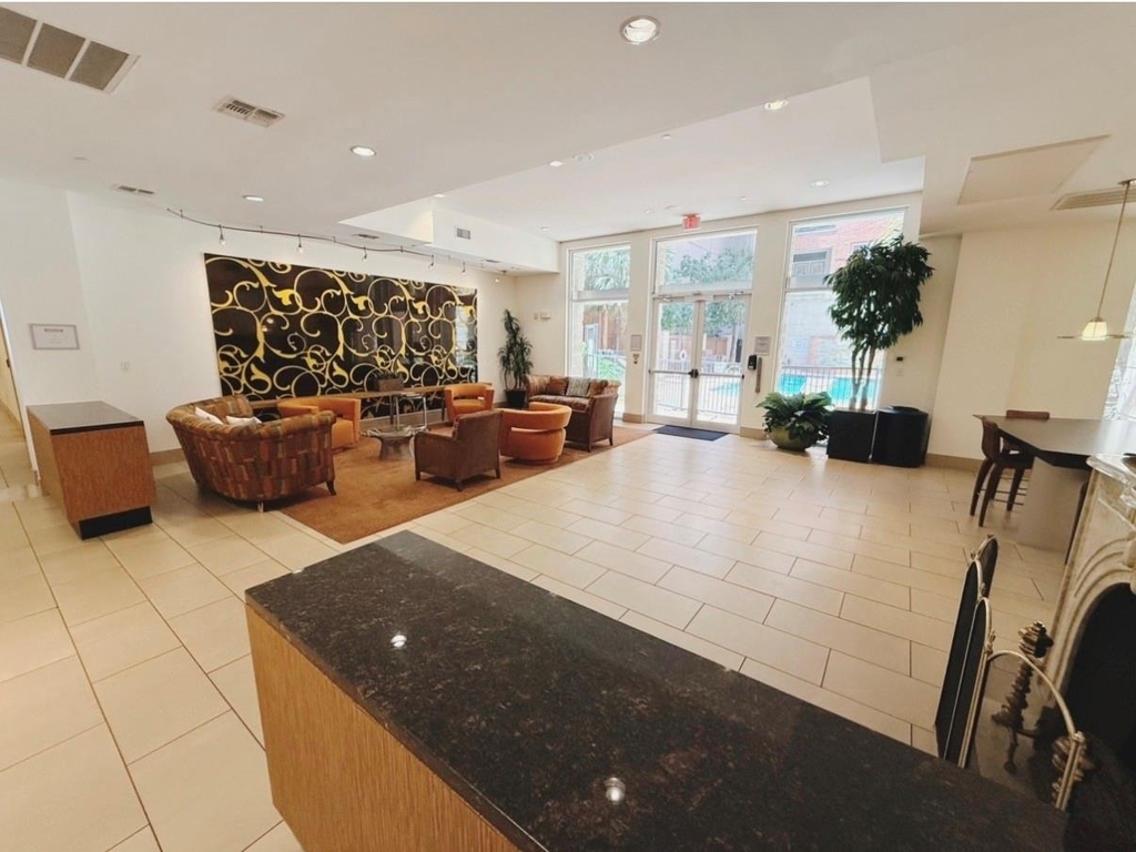 300 St Joseph Parkway - Photo 26