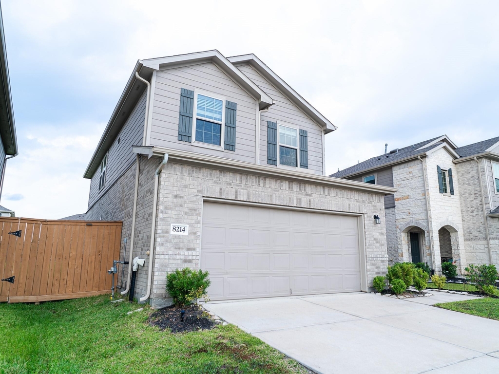 8214 Star Terrace Drive - Photo 1