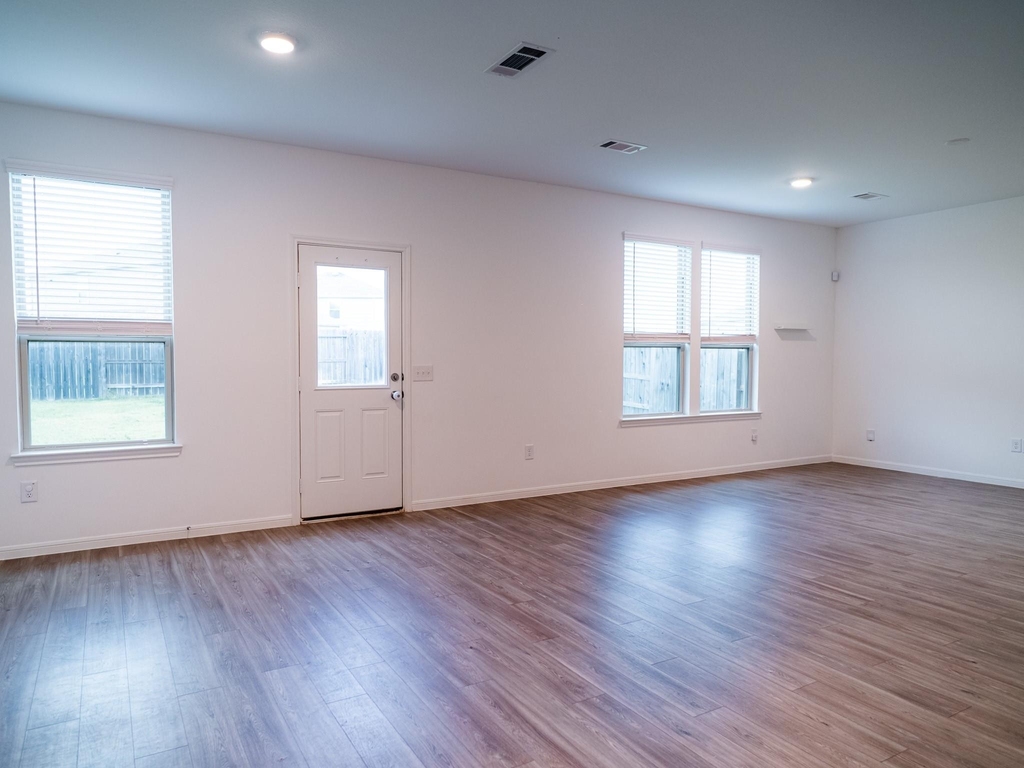 8214 Star Terrace Drive - Photo 16