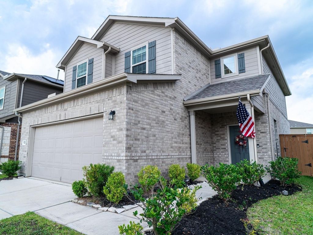 8214 Star Terrace Drive - Photo 2