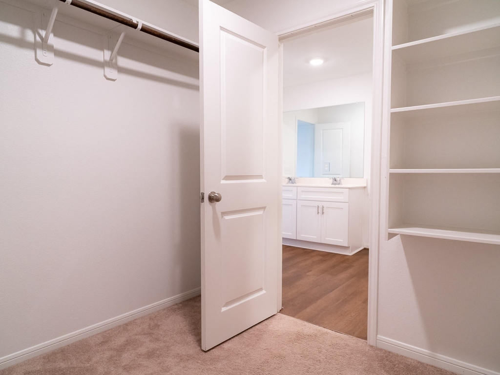 8214 Star Terrace Drive - Photo 36