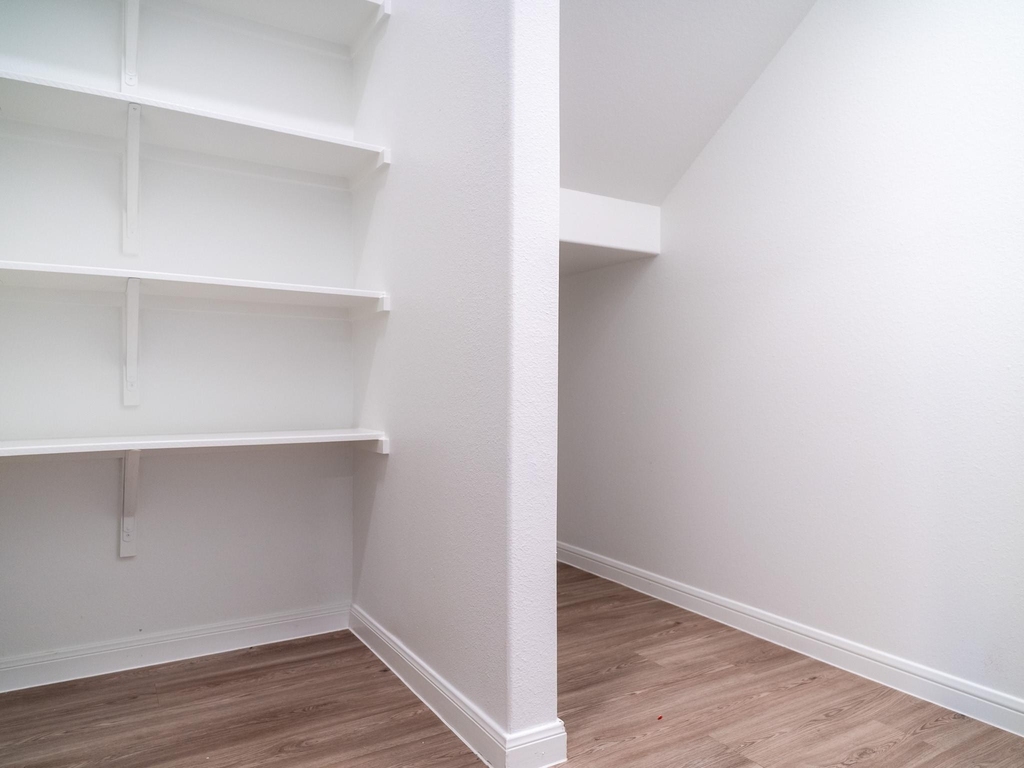 8214 Star Terrace Drive - Photo 20