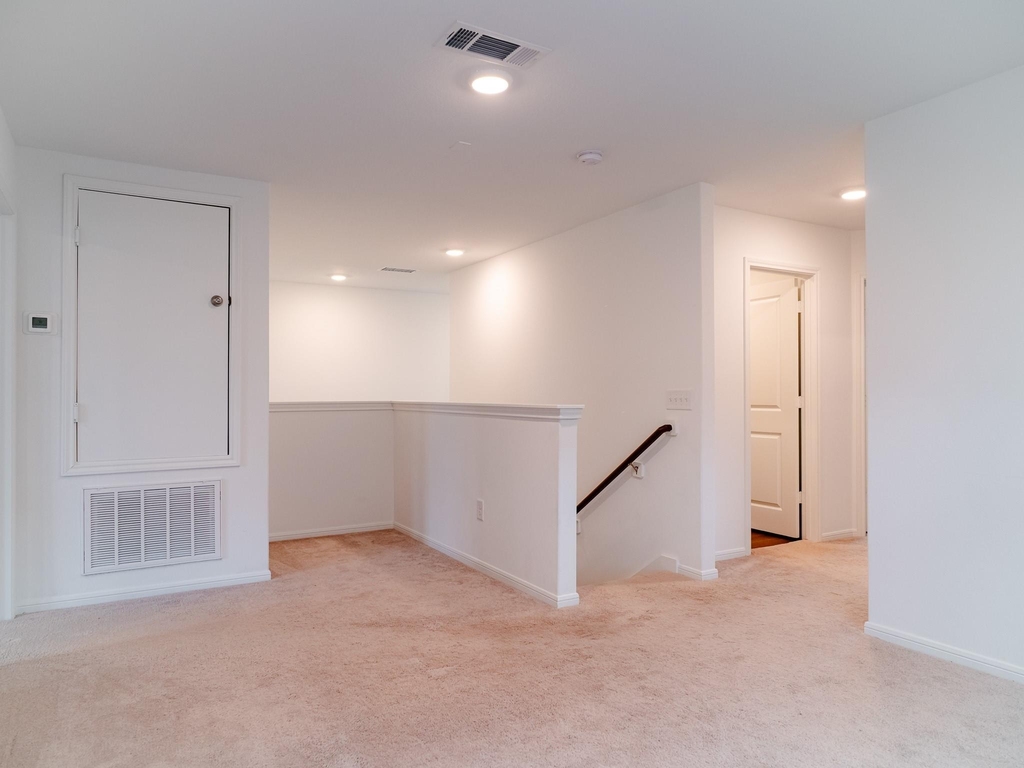 8214 Star Terrace Drive - Photo 27