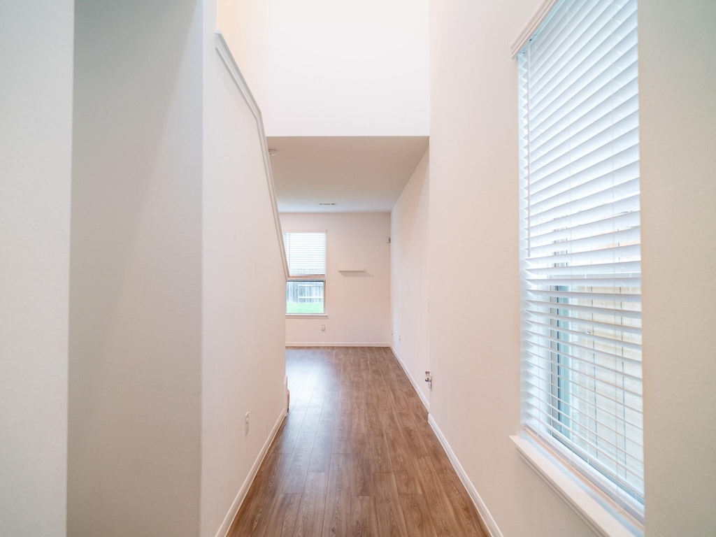 8214 Star Terrace Drive - Photo 6