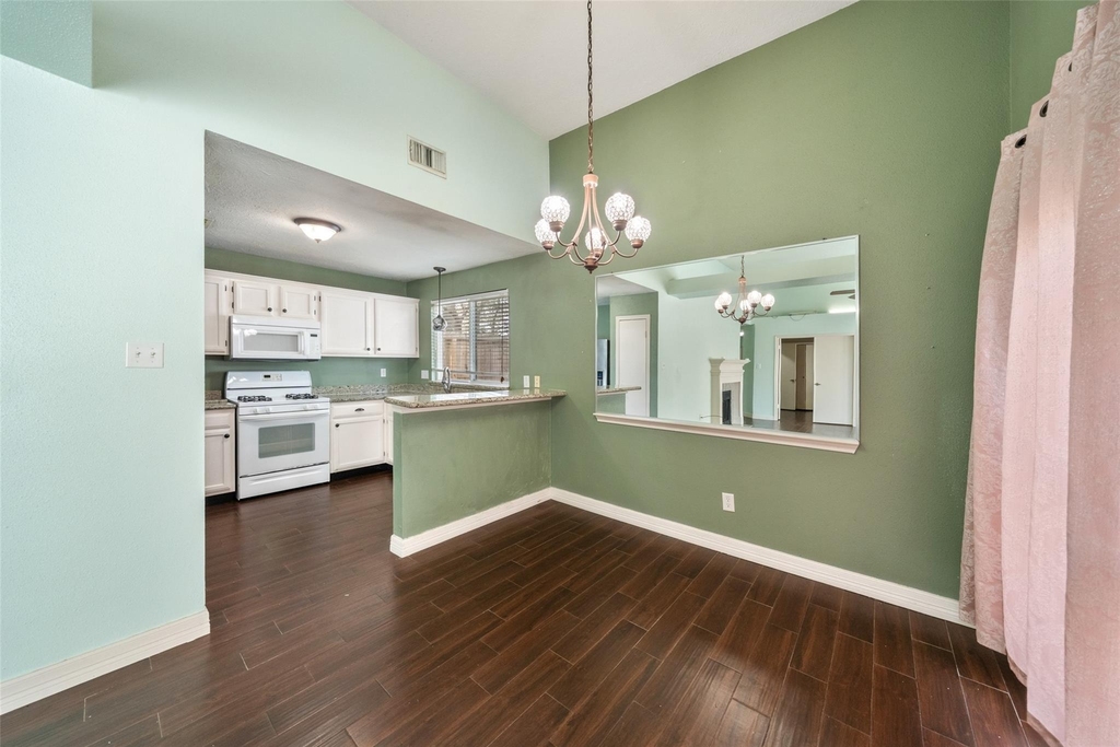 16170 Golden Sands Drive - Photo 8