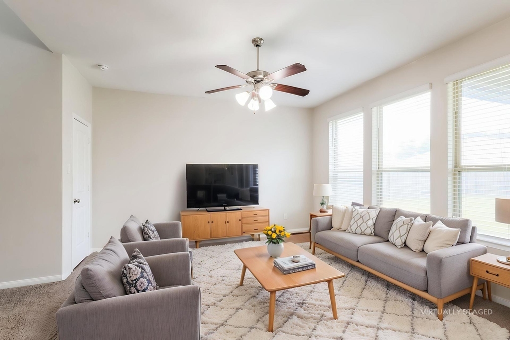 15141 Meadow Glen S - Photo 4
