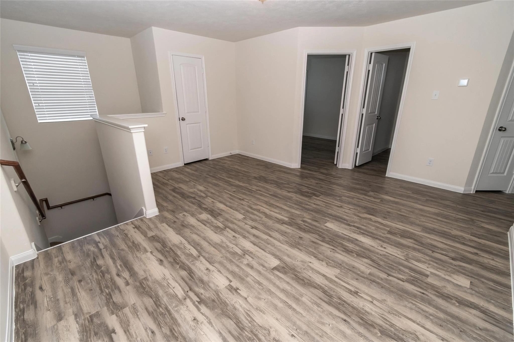 822 Desoto Drive - Photo 5