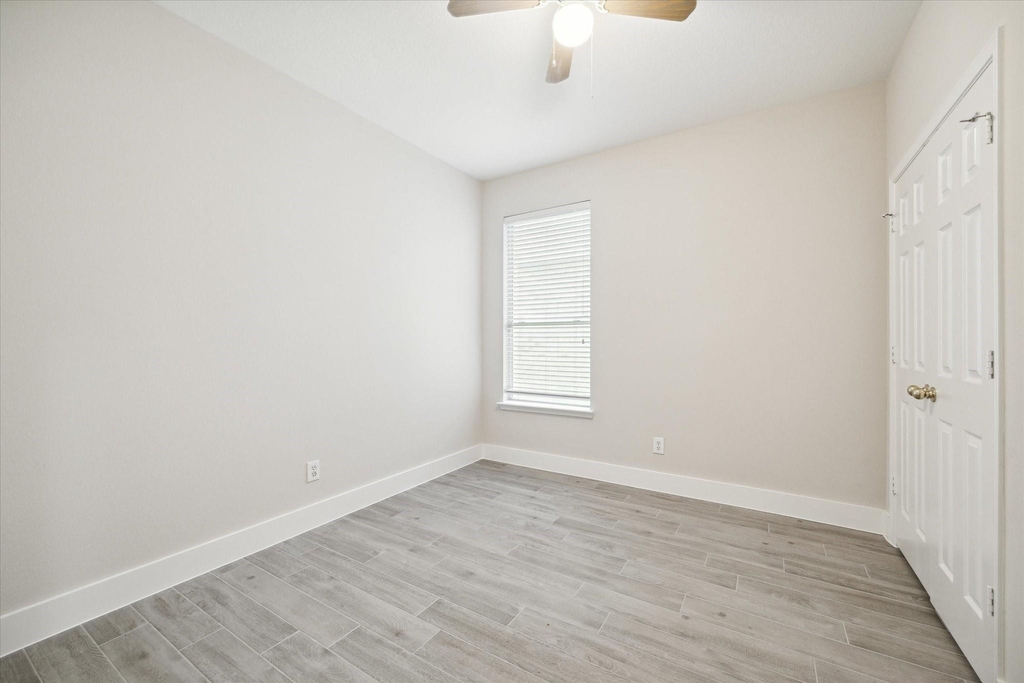 22035 Holly Branch Drive - Photo 6