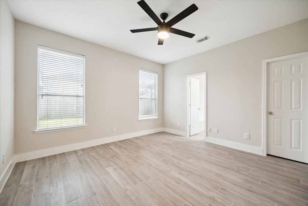 22035 Holly Branch Drive - Photo 3