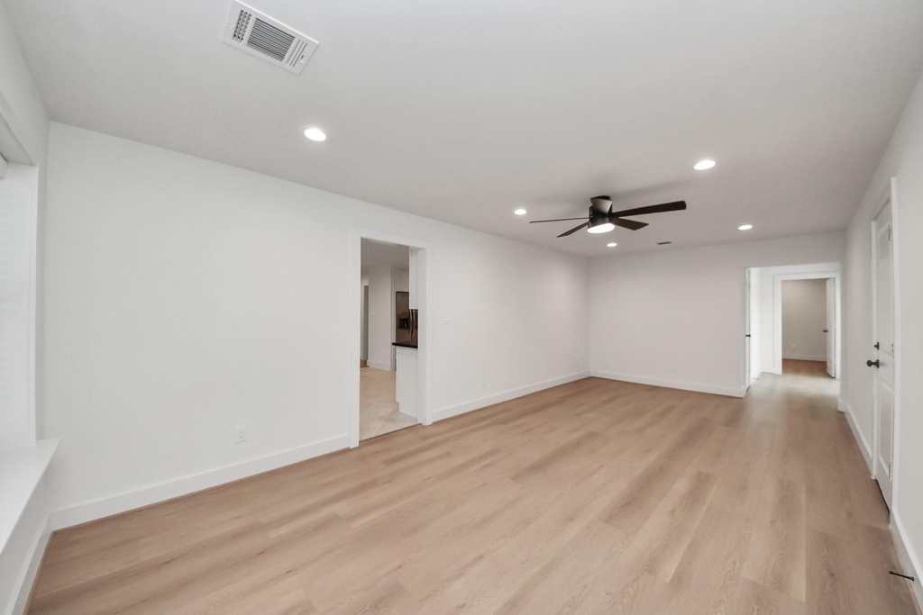 9261 Autauga Street - Photo 7