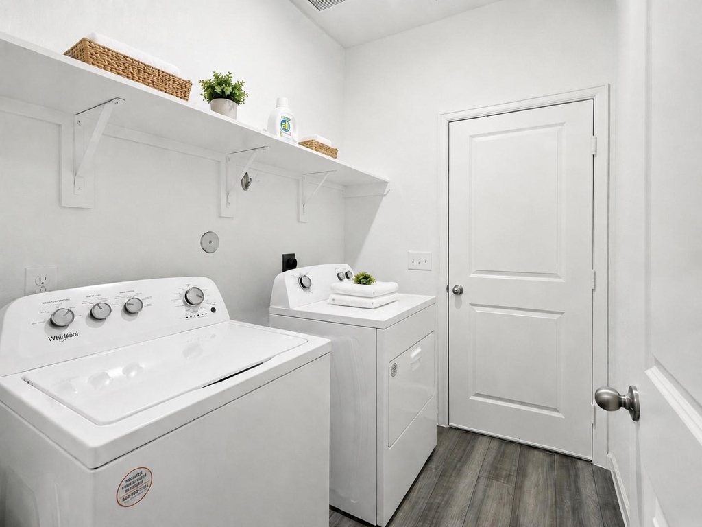 5830 Capri Forest Drive - Photo 19